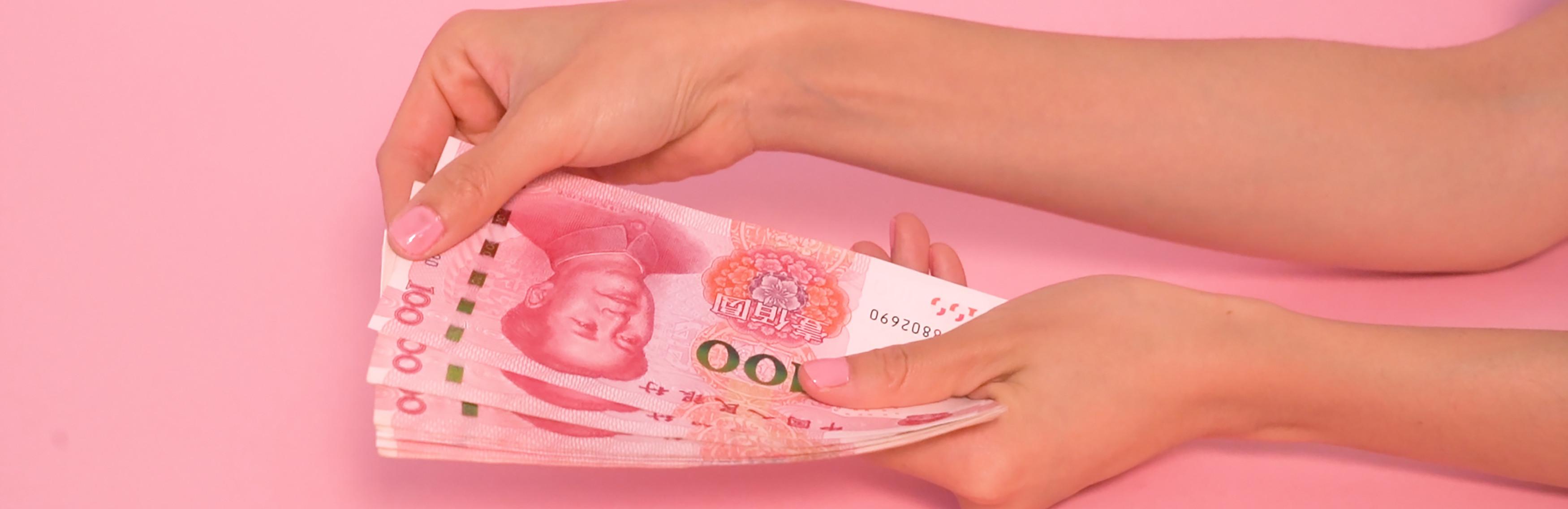 Staring at Something for Too Long Turns It into Something Else | Writer Hsiao I-Hui's Picks