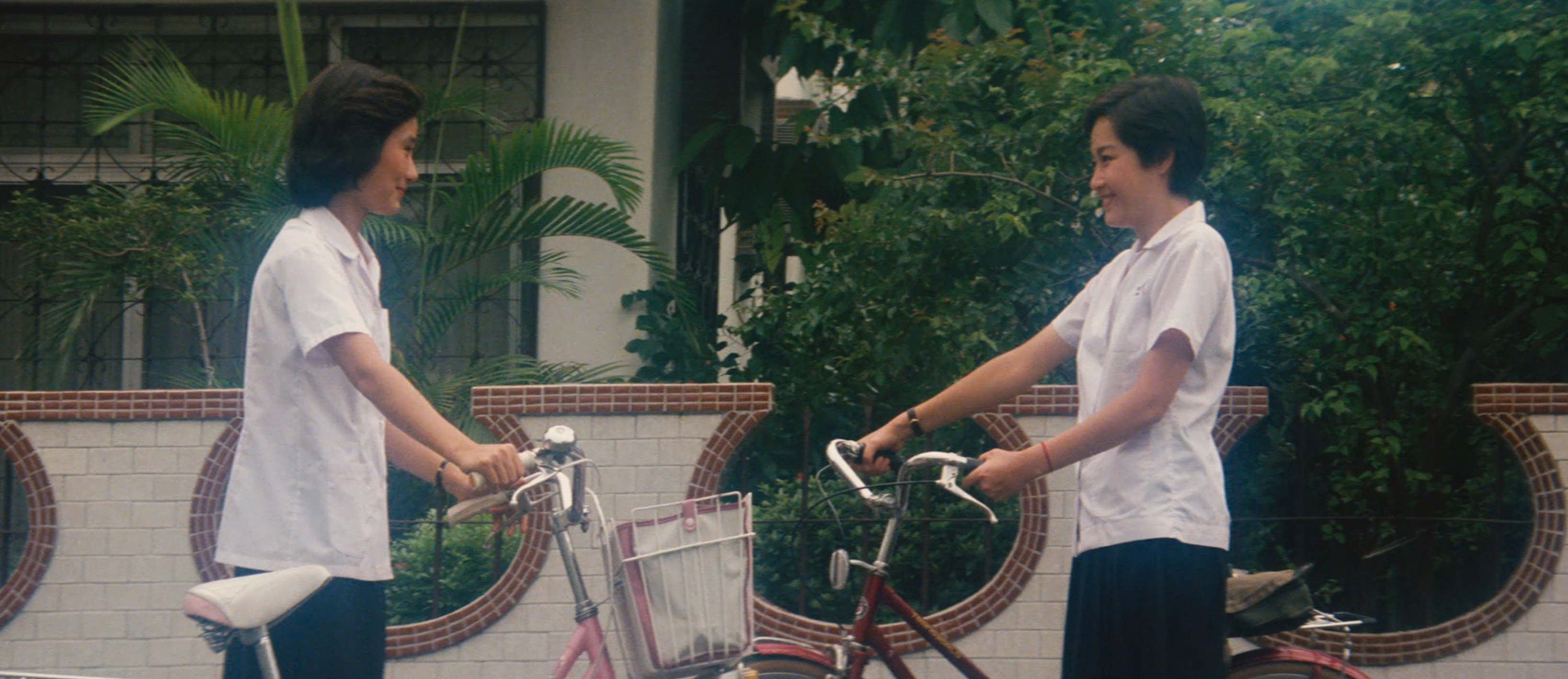 Art, Society, and the Times: Rap Artist Yang Shuya 