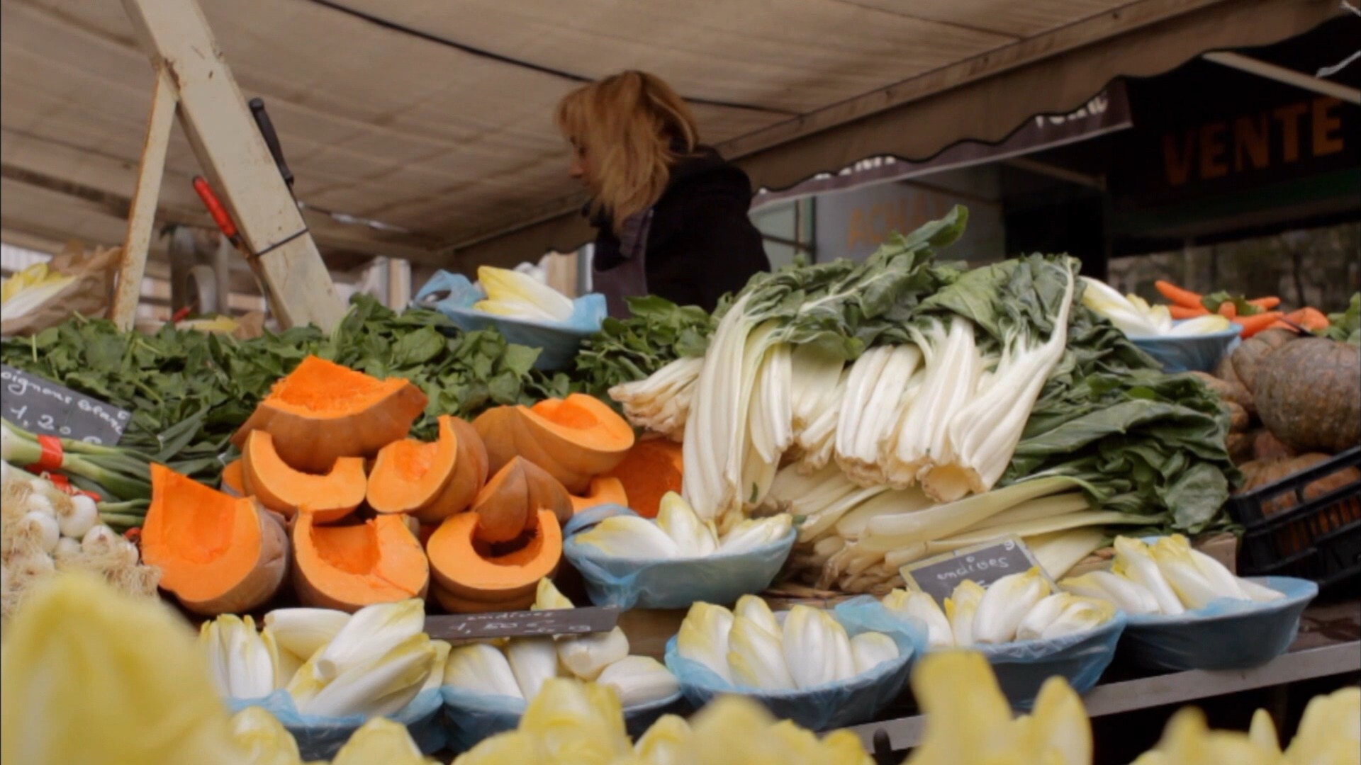 FOOD MARKETS : In the Belly of the City - Lyon