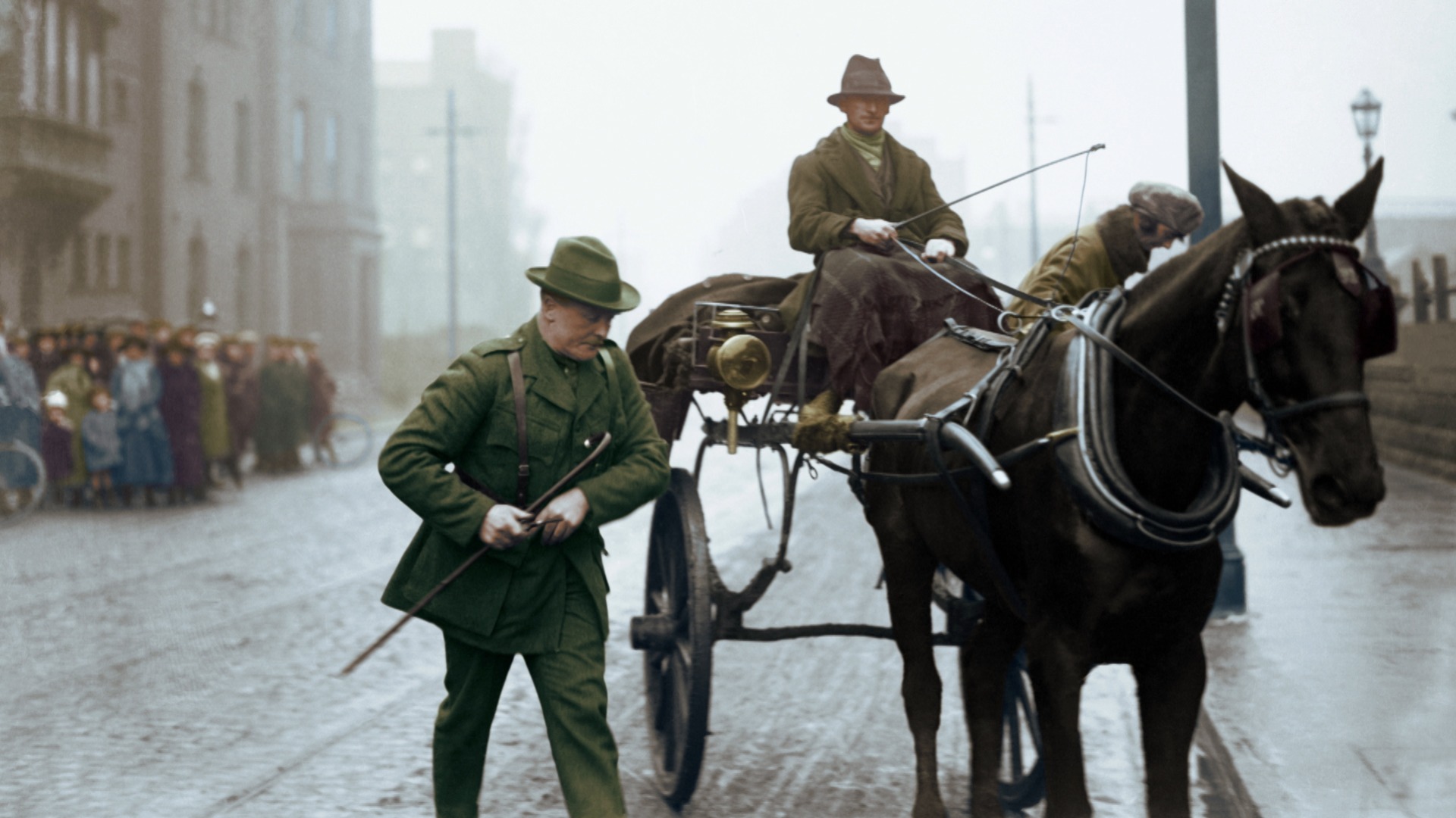 Revolution in Colour—1919-1923